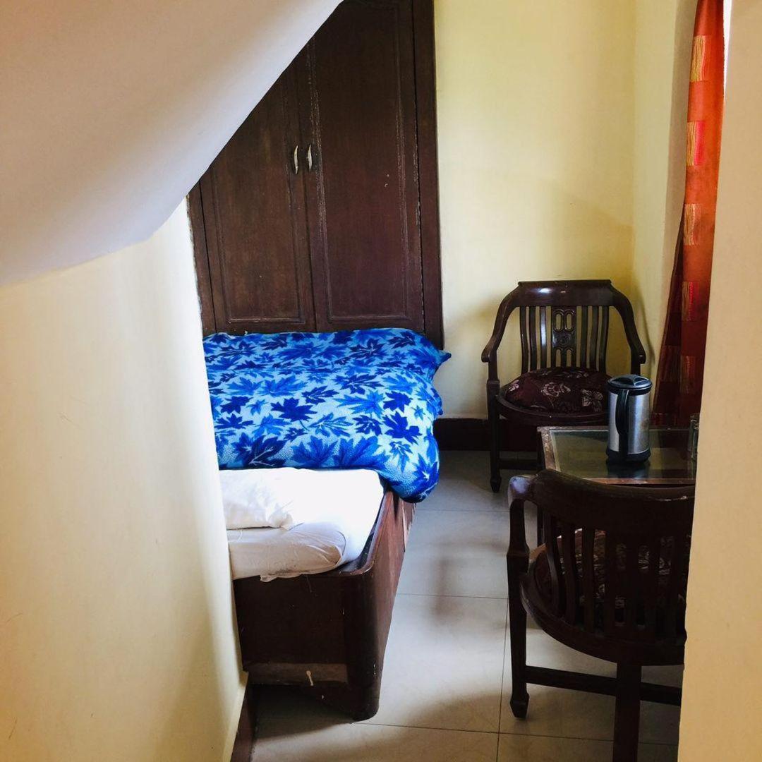 Castle View Otel Mussoorie Dış mekan fotoğraf