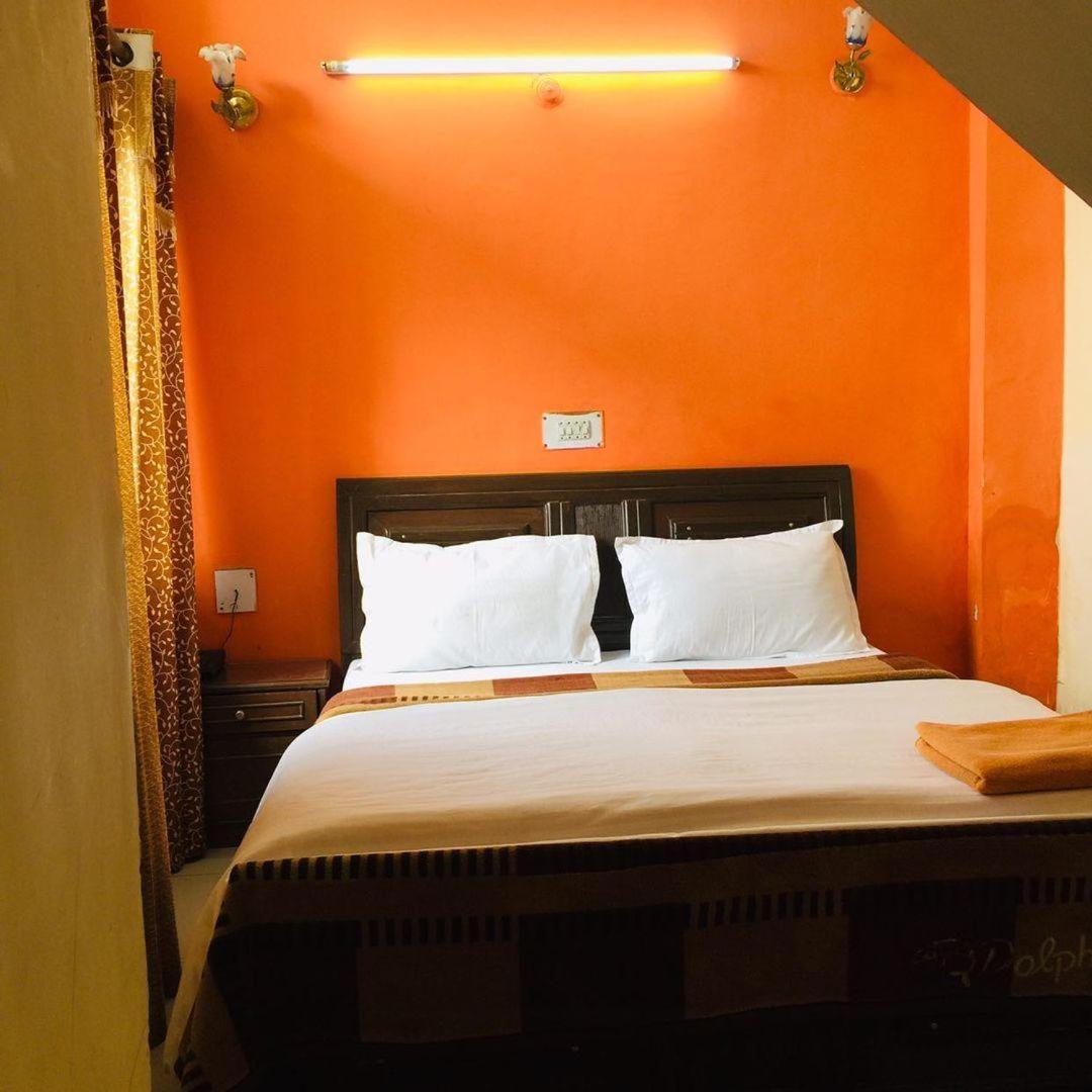 Castle View Otel Mussoorie Dış mekan fotoğraf