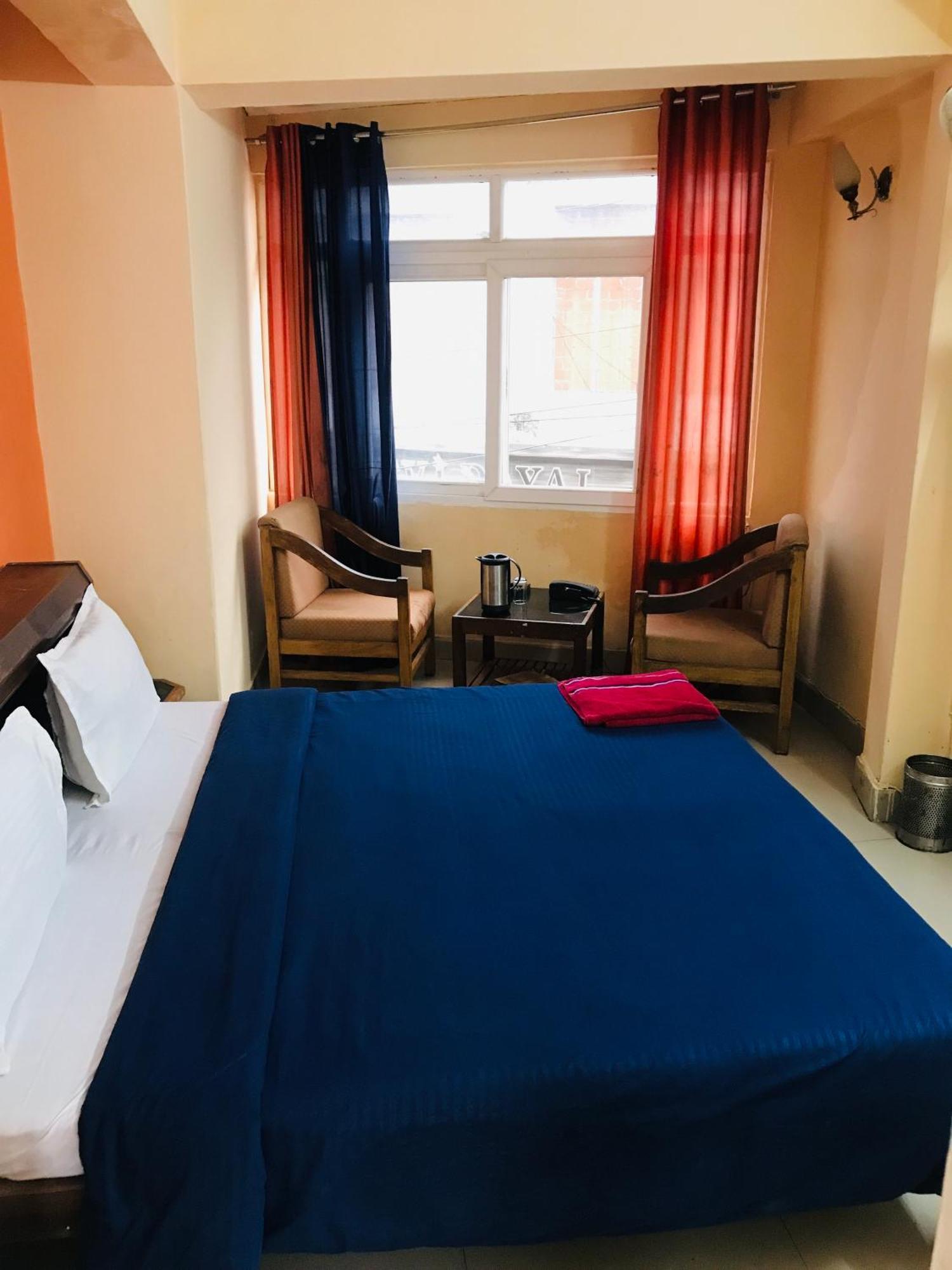 Castle View Otel Mussoorie Dış mekan fotoğraf