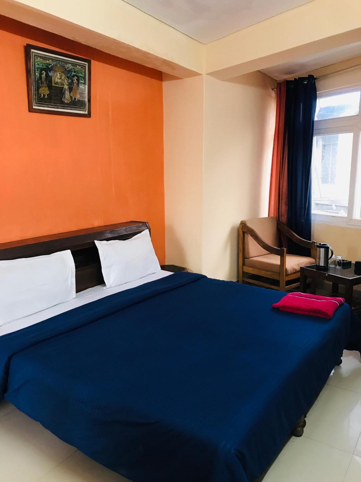 Castle View Otel Mussoorie Dış mekan fotoğraf