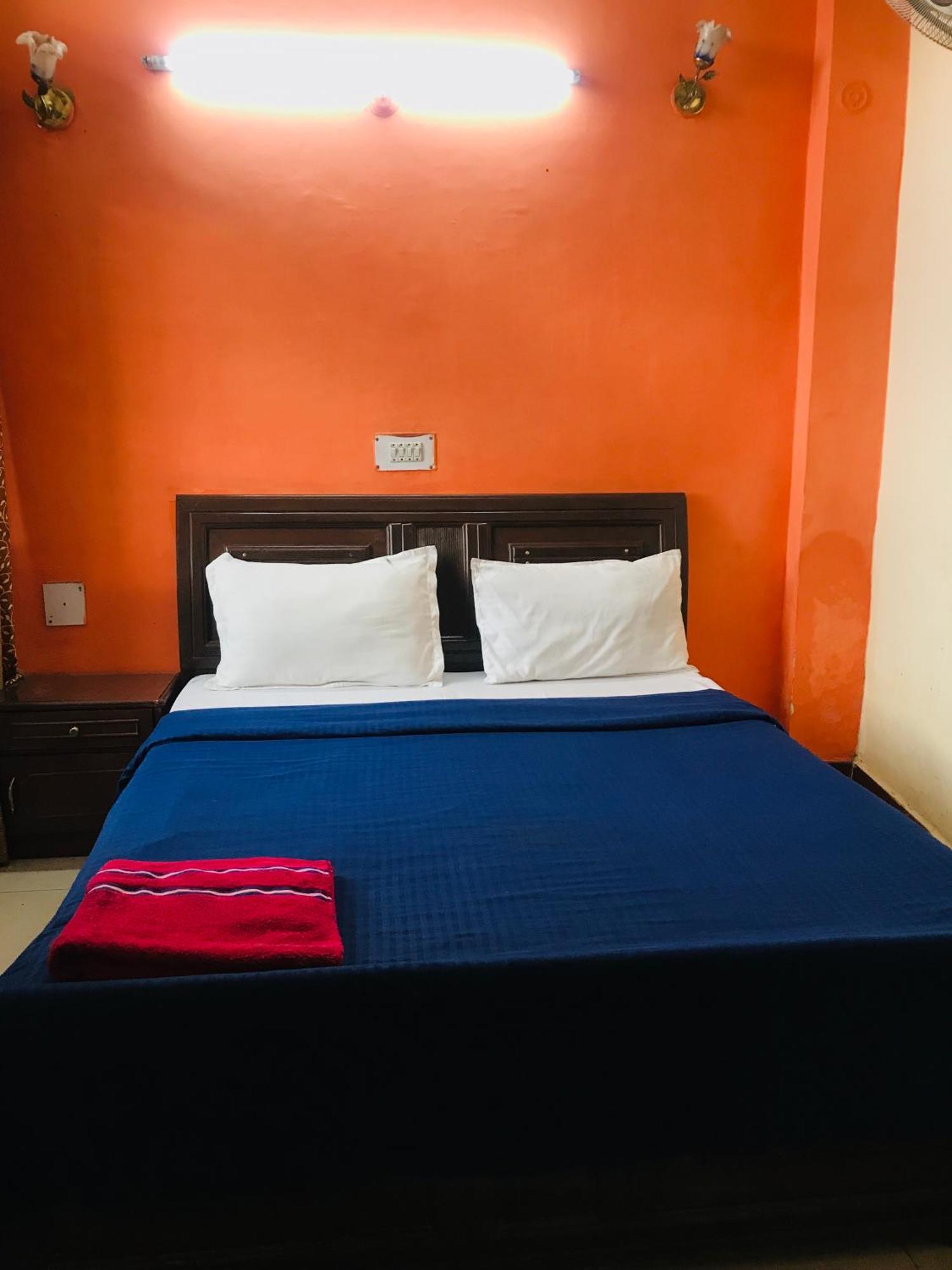 Castle View Otel Mussoorie Dış mekan fotoğraf
